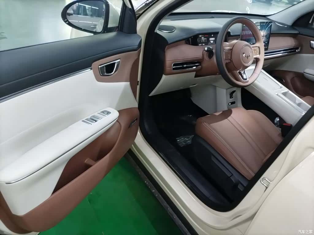 Wuling S, 2026 16