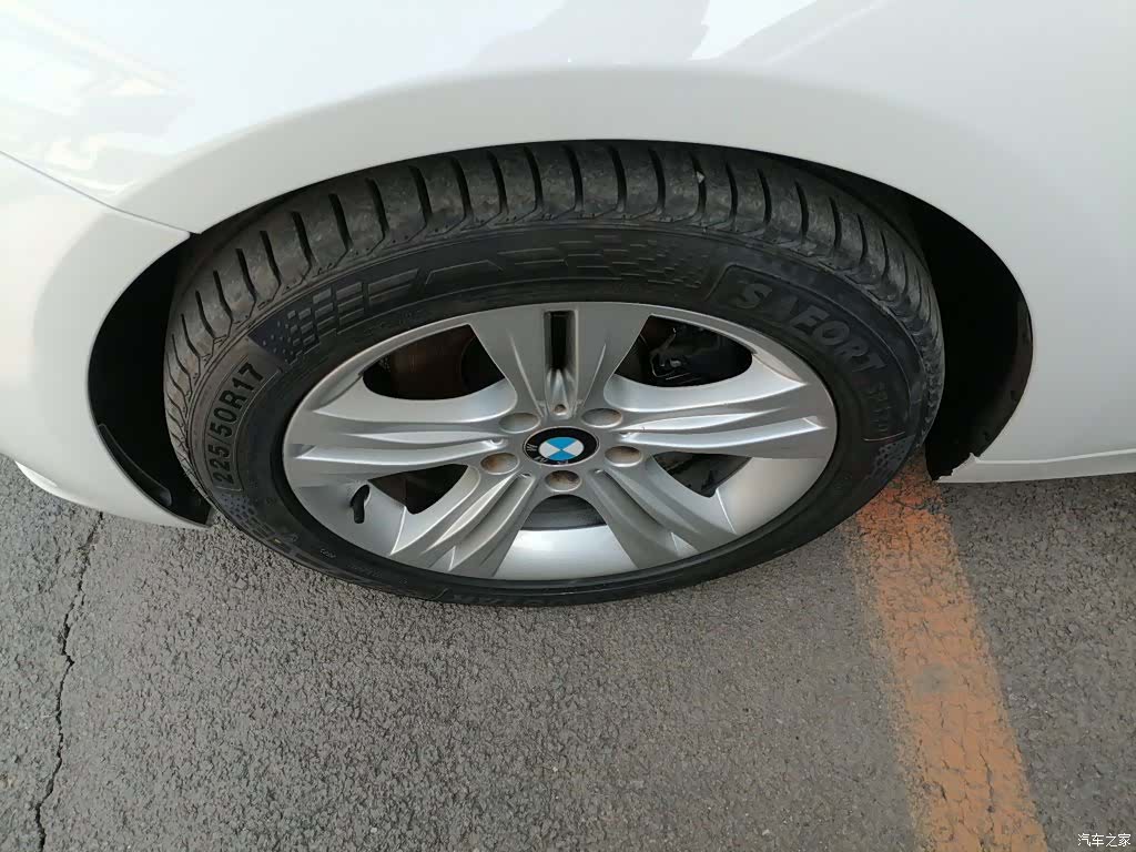 BMW 3 Series, 2014 23