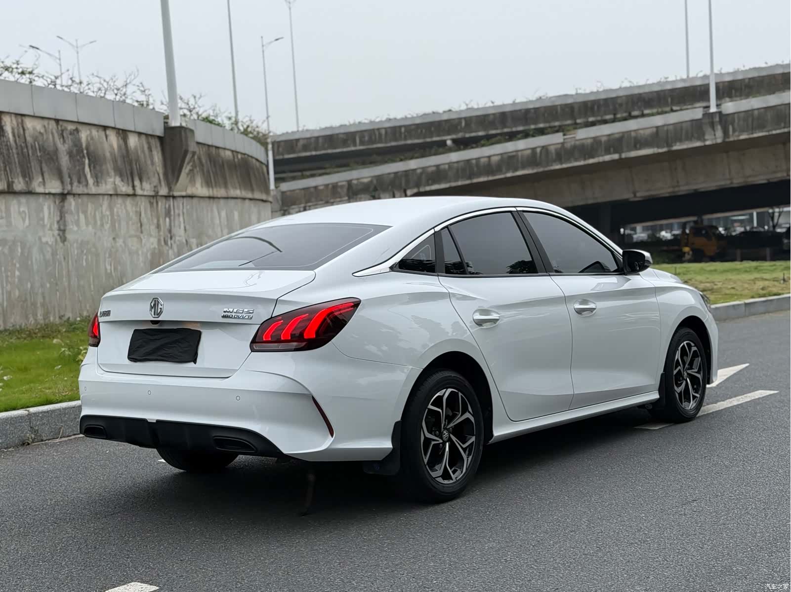 MG MG5, 2022 4