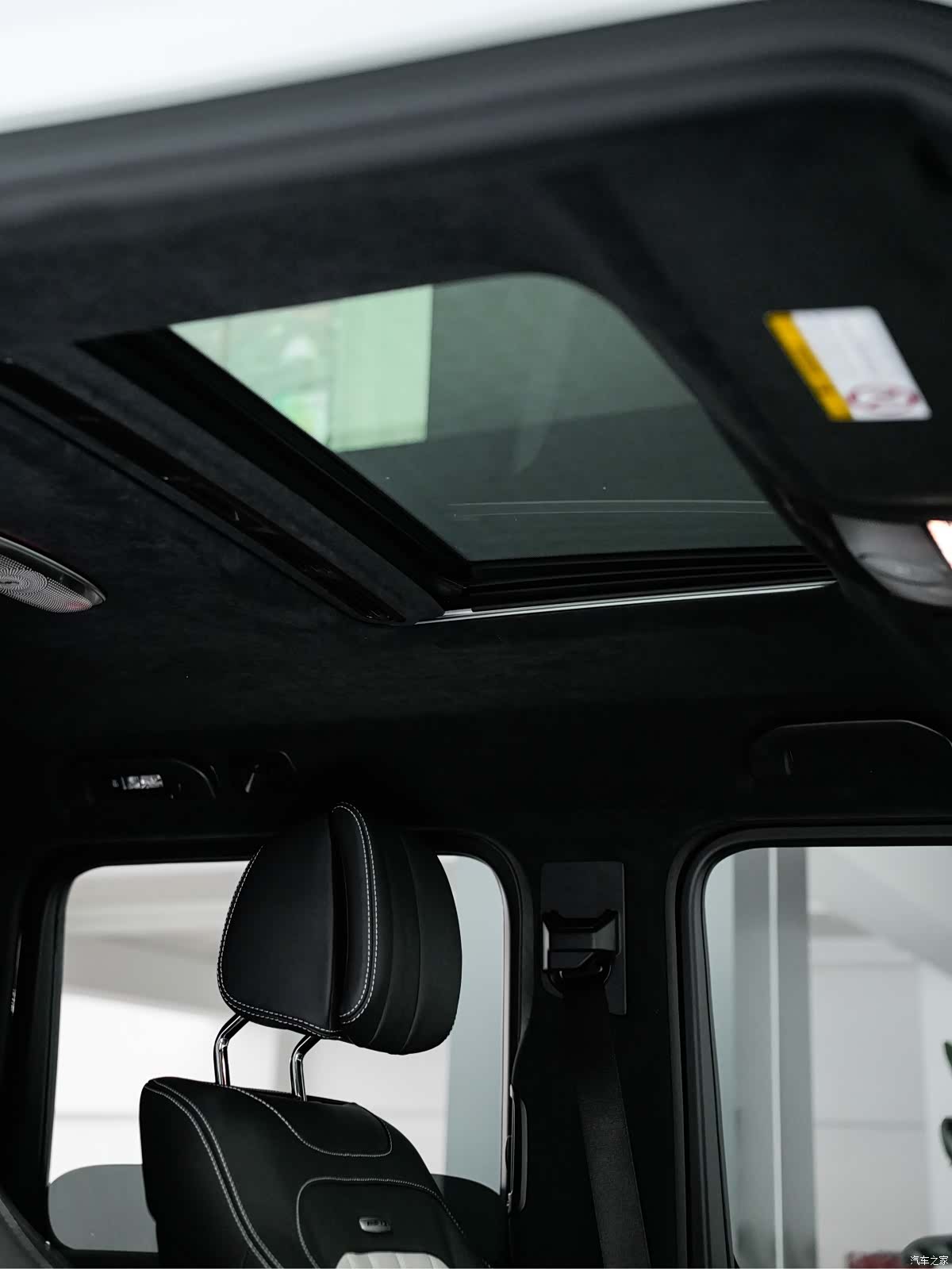 Mercedes-Benz G-Class, 2025 19