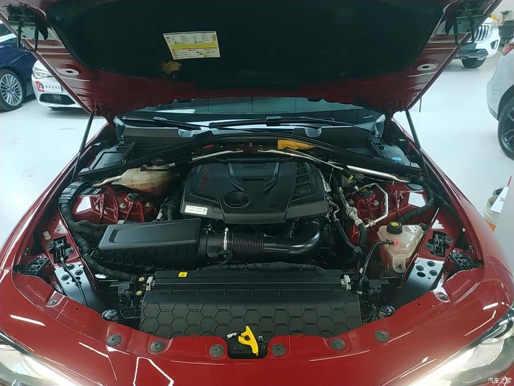 Alfa Romeo Giulia, 2018 10