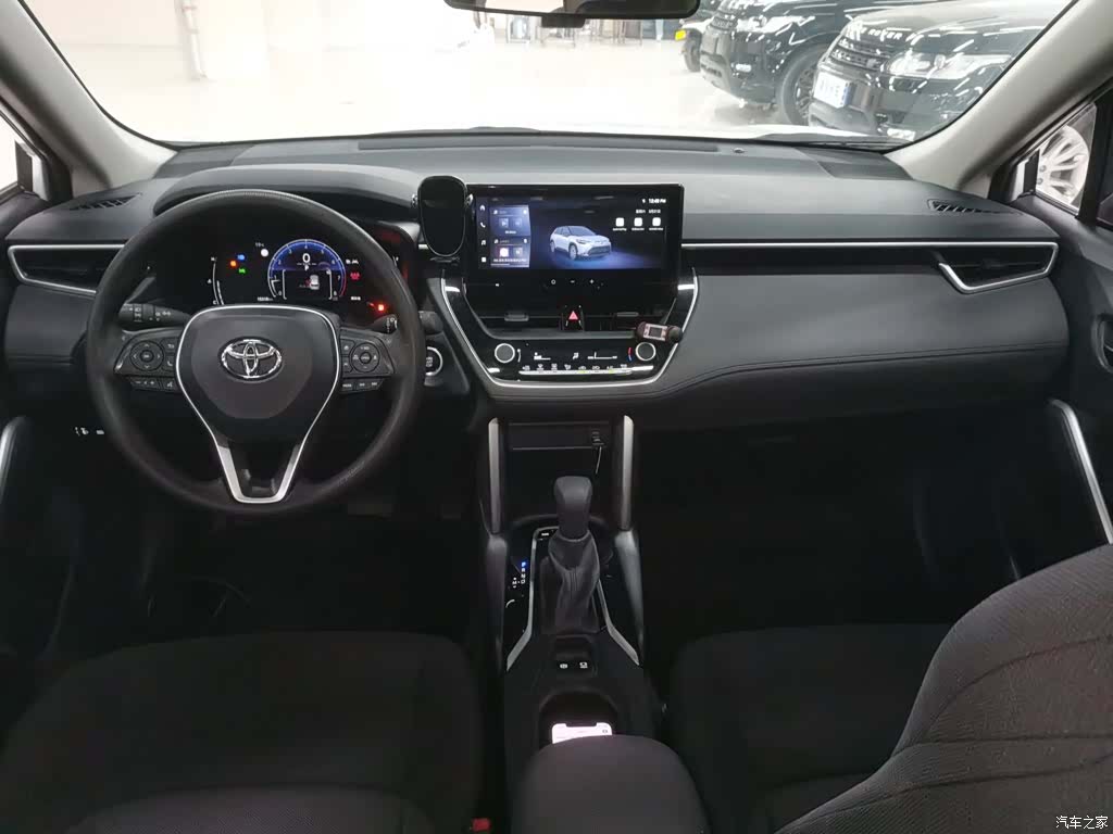 Toyota Frontlander, 2023 6