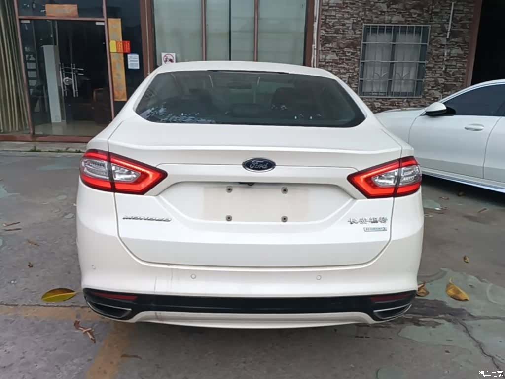 Ford Mondeo, 2016 6