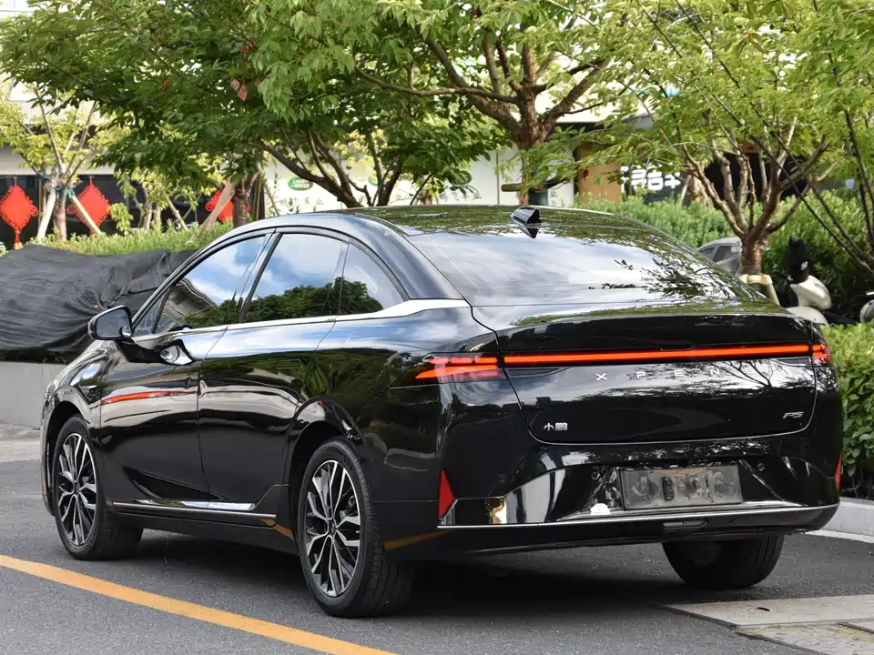 XPENG P5