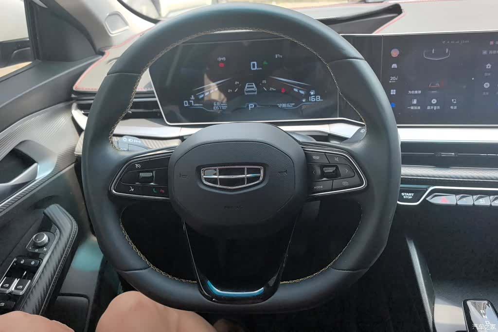 Geely Binray, 2025 15