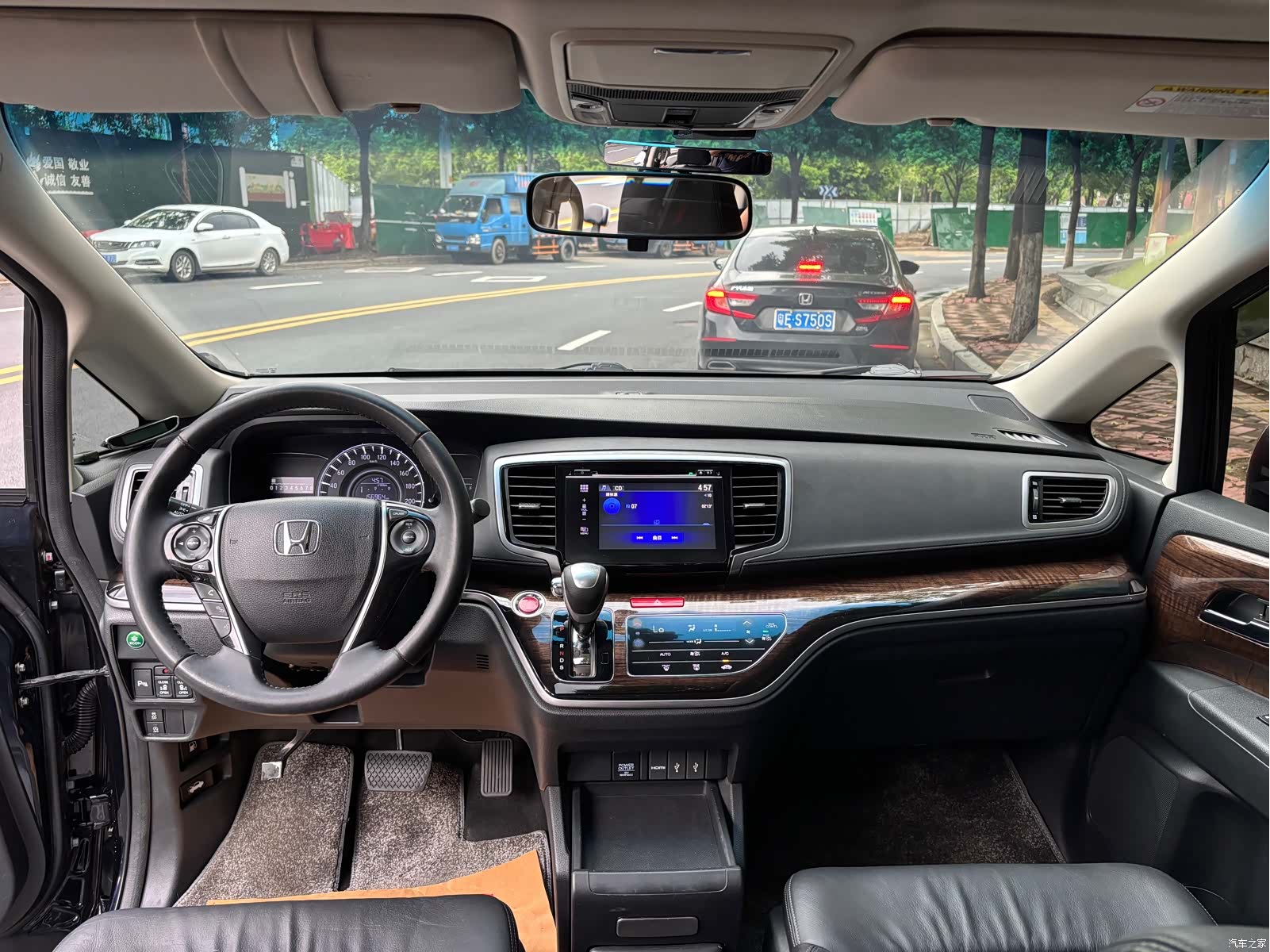 Honda Odyssey, 2016 18
