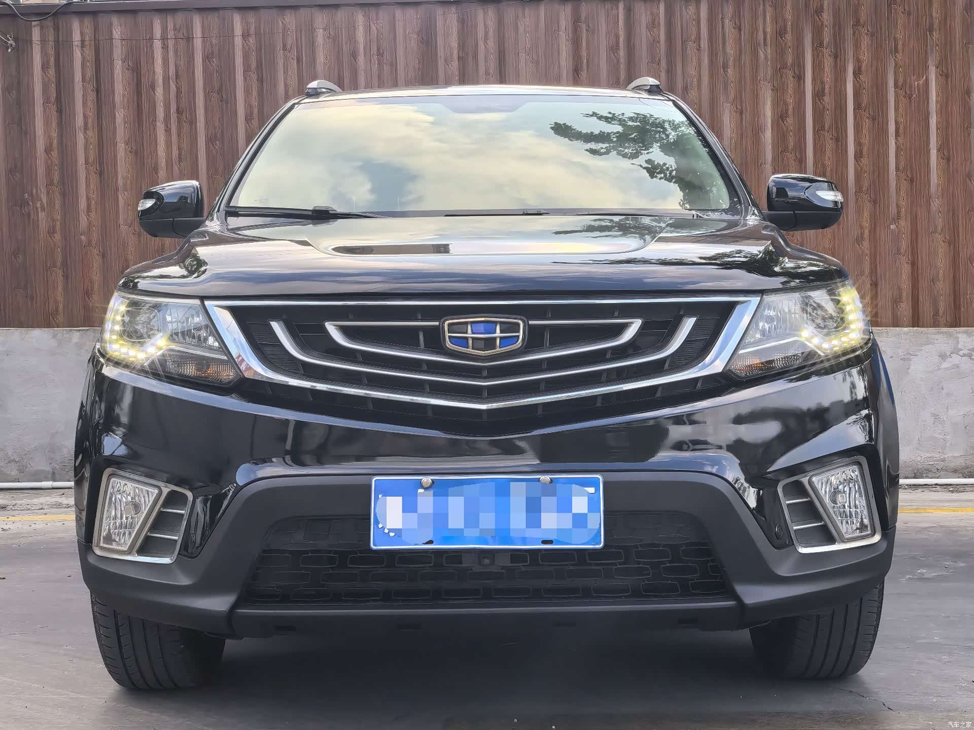 Geely X6, 2017 2