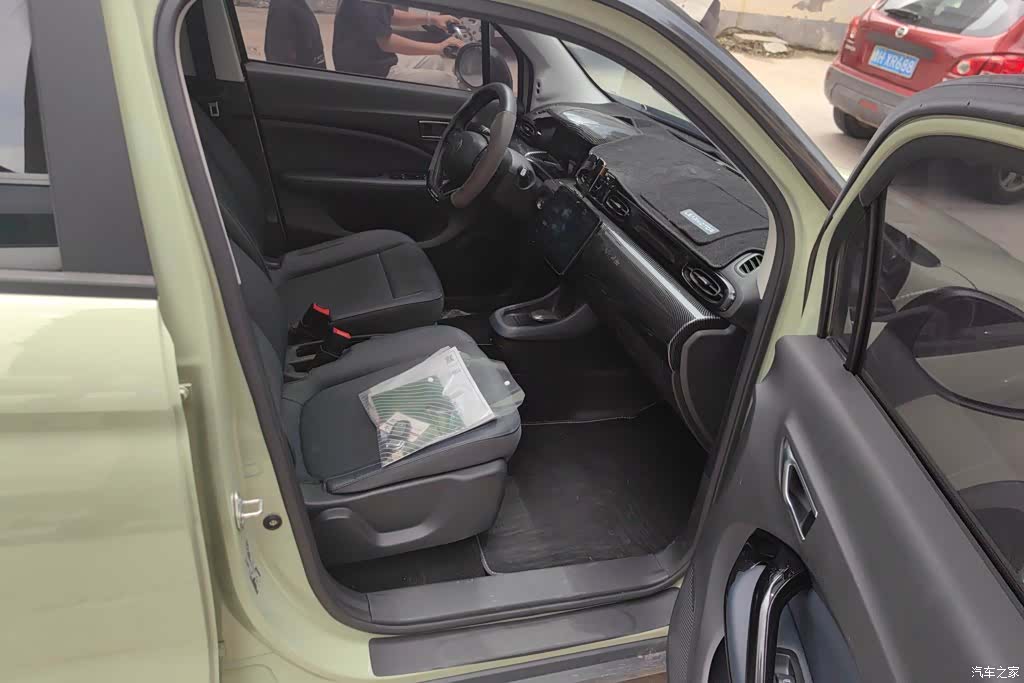Leapmotor T03, 2022 8