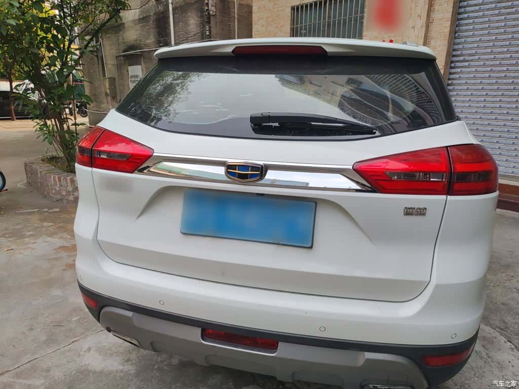 Geely Boyue, 2016 4