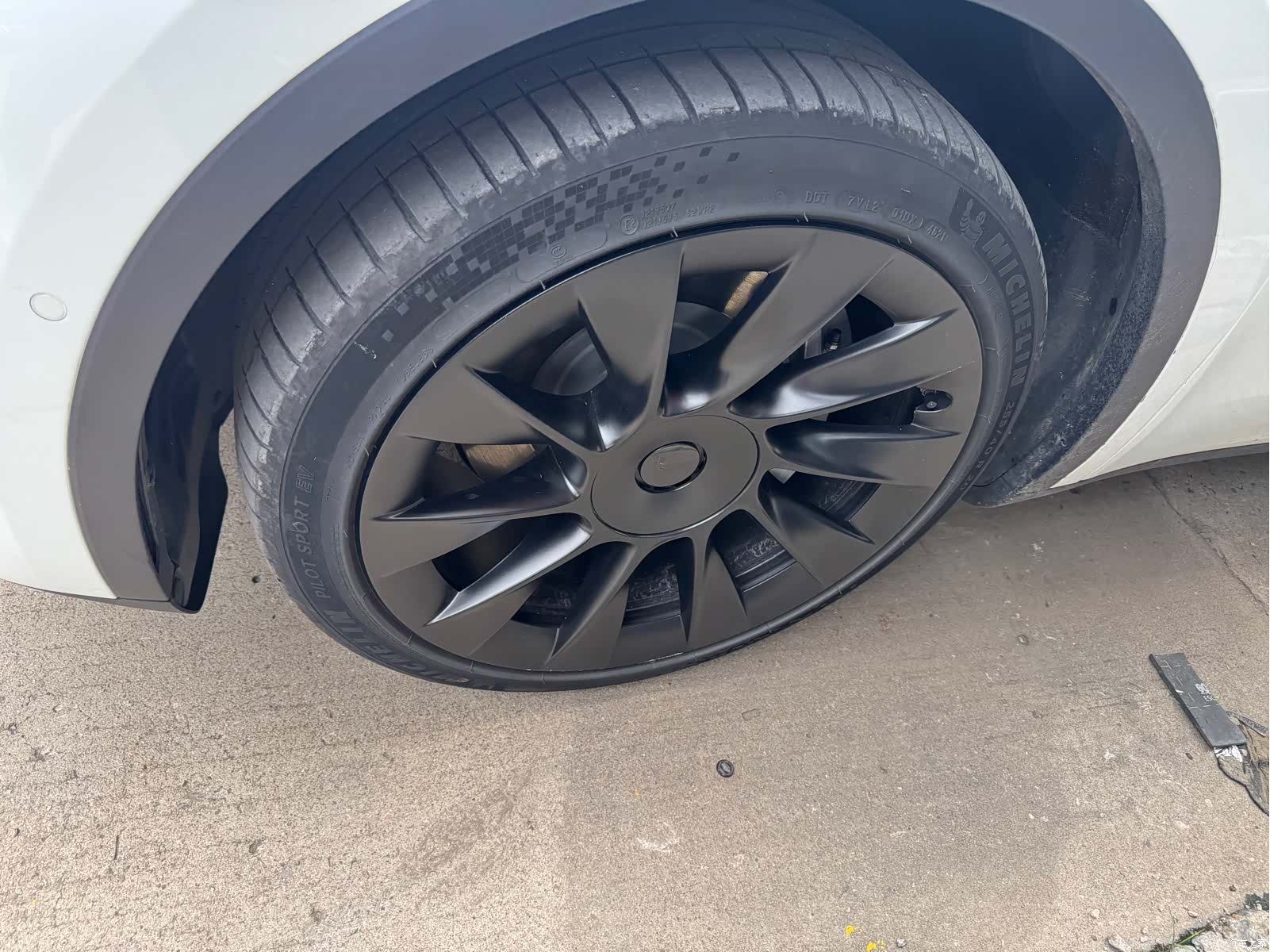 Tesla Model Y, 2021 6