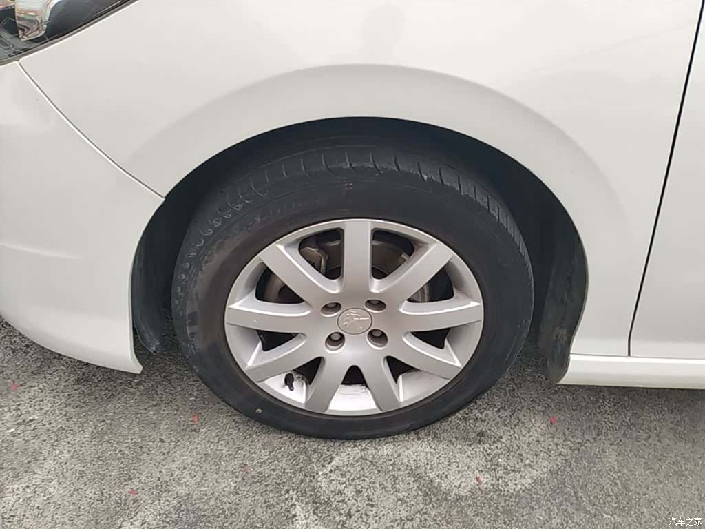Peugeot 308, 2015 23