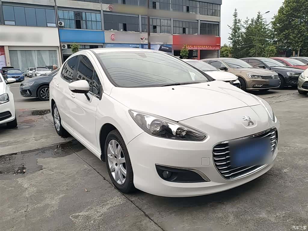 Peugeot 308, 2015 4