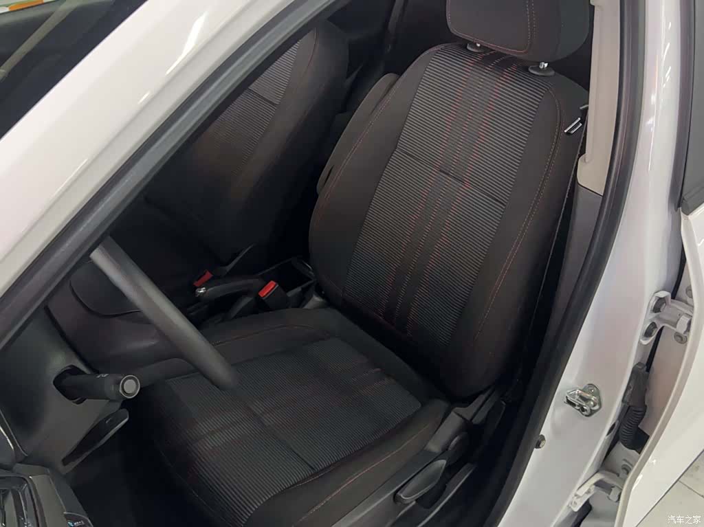 Buick Encore, 2015 17