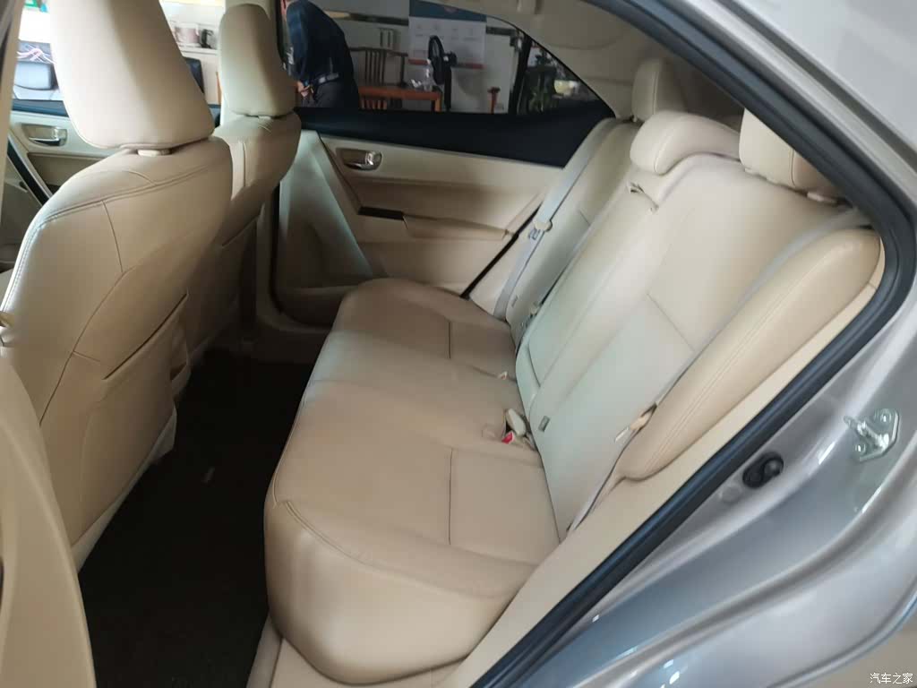 Toyota Corolla, 2016 13