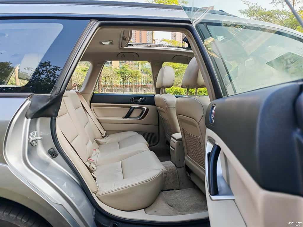 Subaru Outback, 2008 8