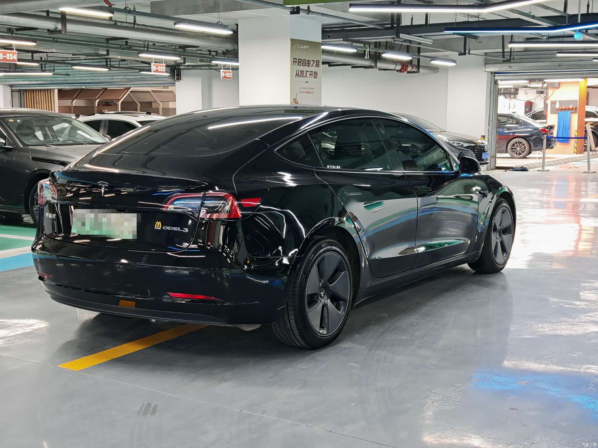 Tesla Model 3, 2022 15