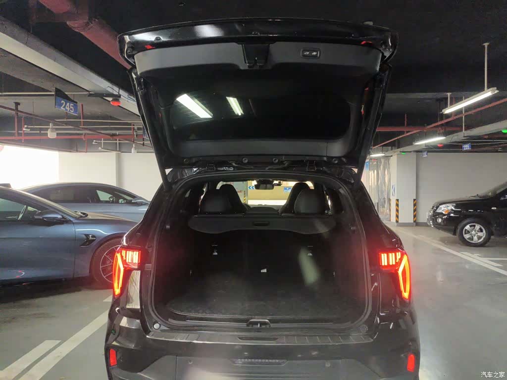 Lynk & Co 01, 2022 15