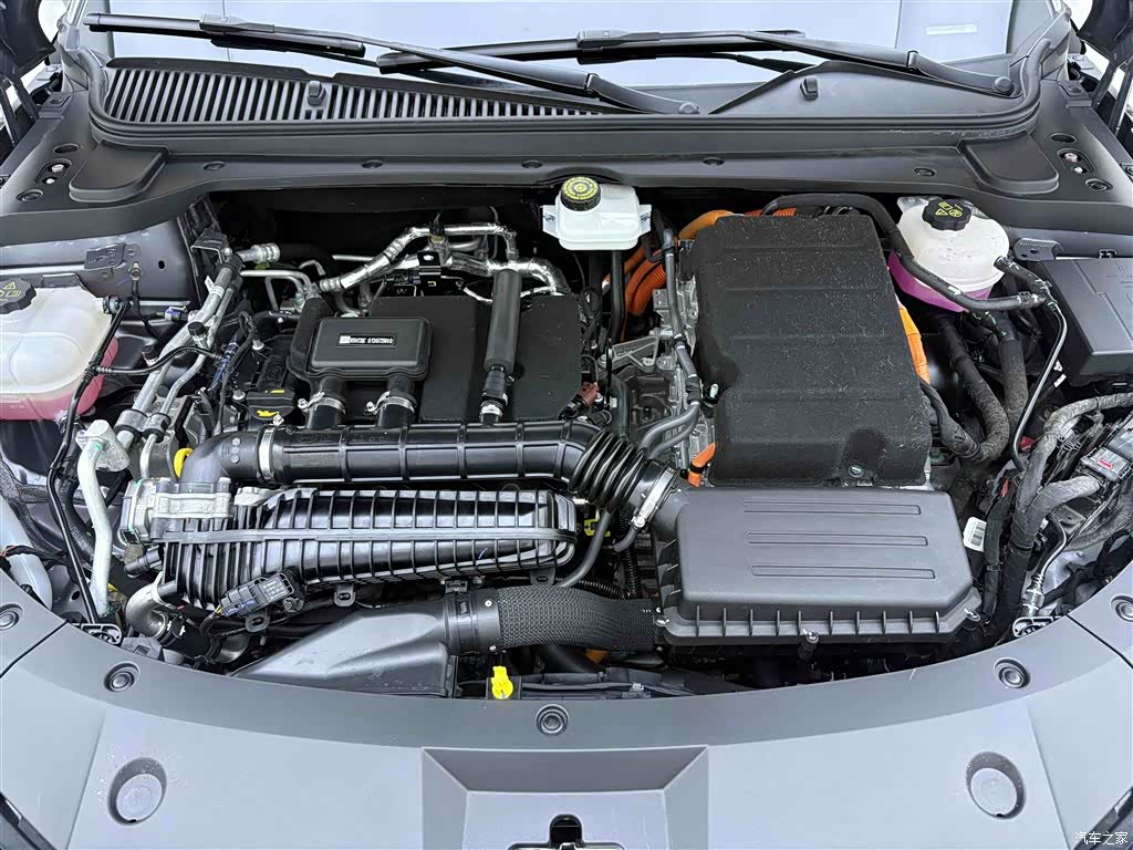 BYD Qin, 2024 10