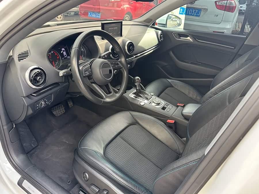 Audi A3 2019, фото 6