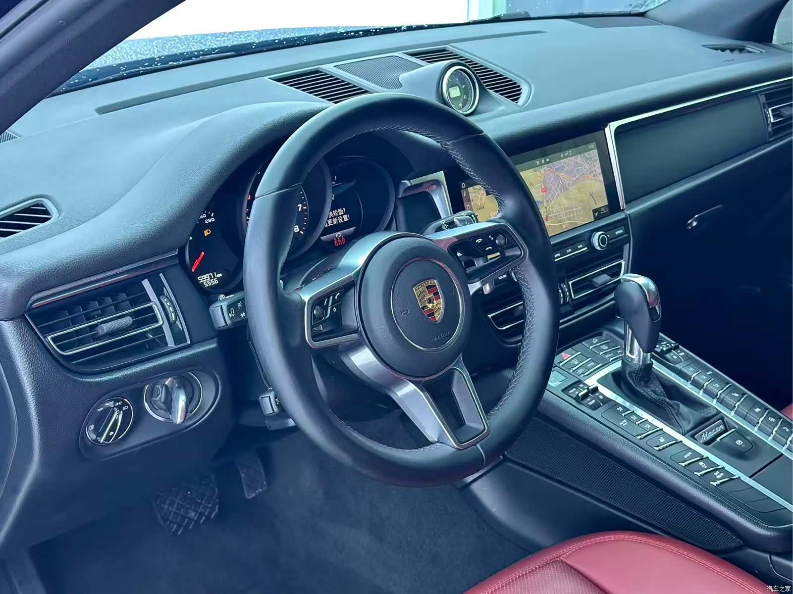 Porsche Macan, 2022 6
