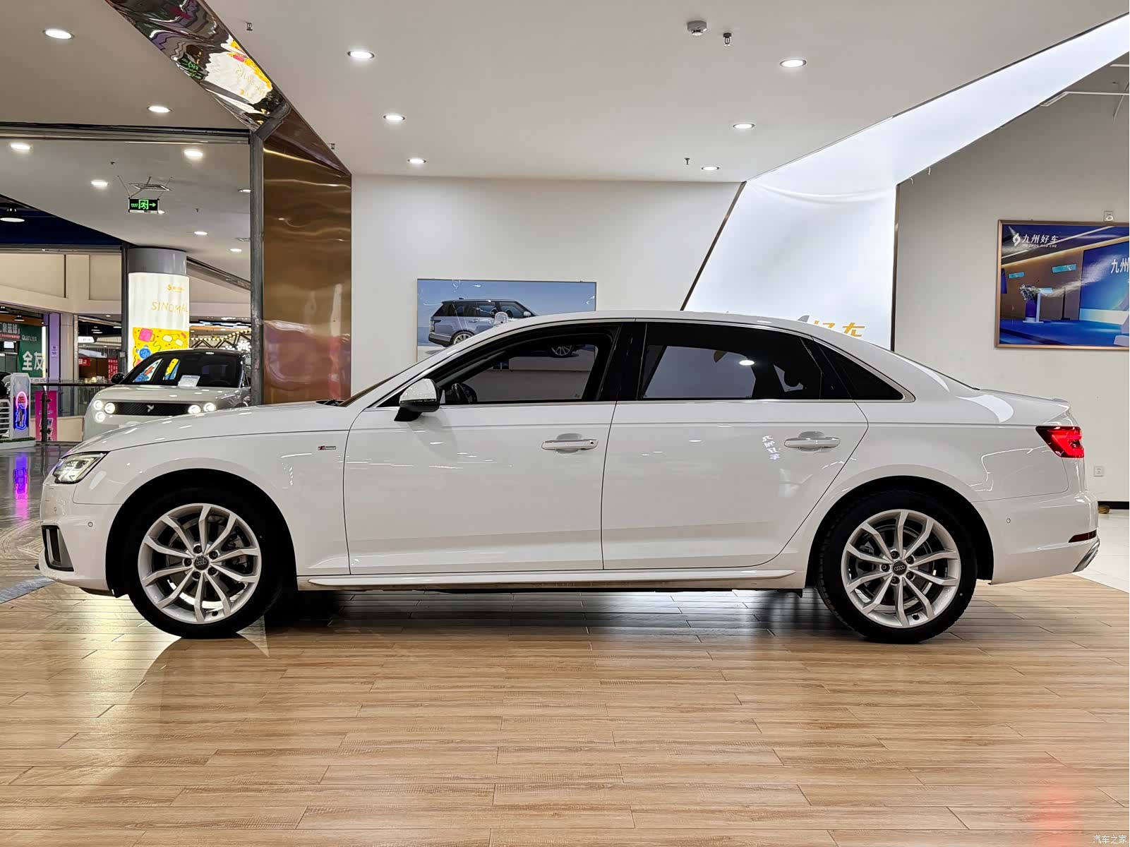 Audi A4L, 2019 4