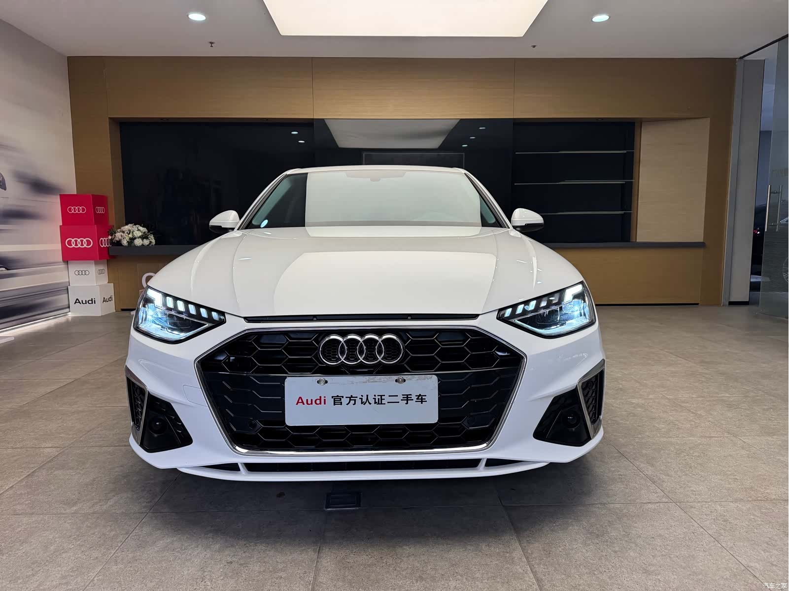 Audi A4L, 2022 2