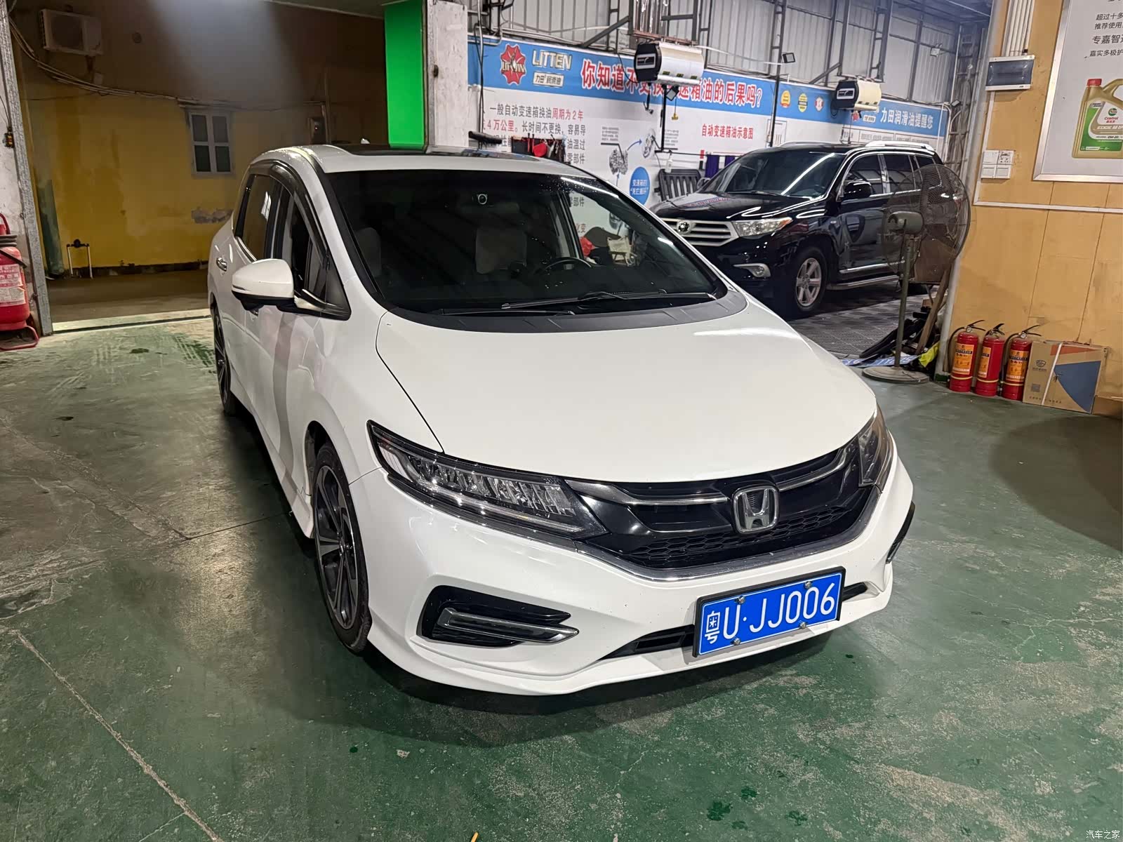 Honda Jade, 2017 7