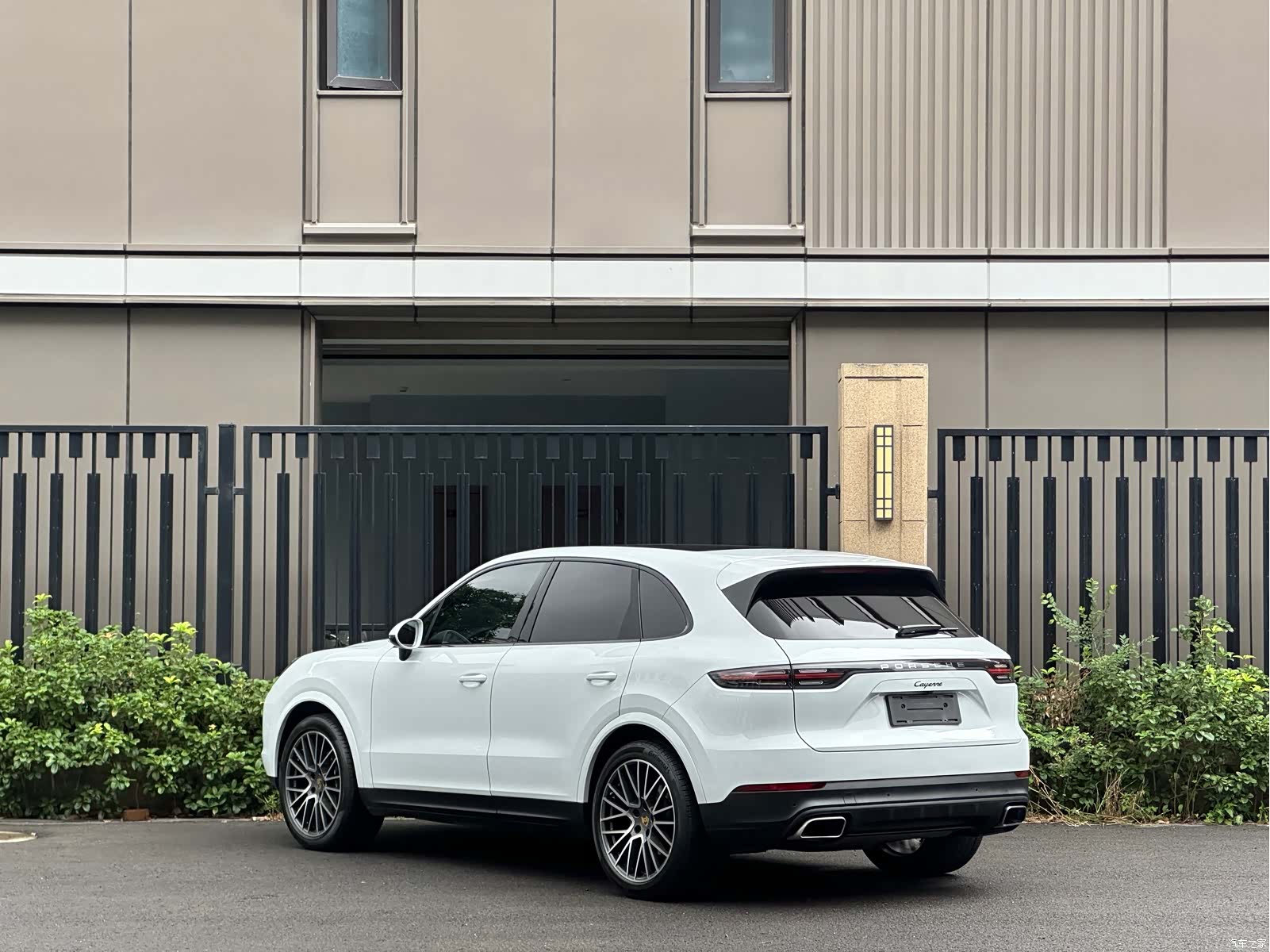 Porsche Cayenne, 2022 6