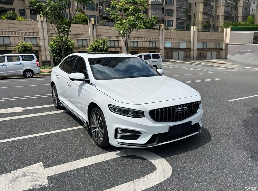 Geely Preface, 2024 3