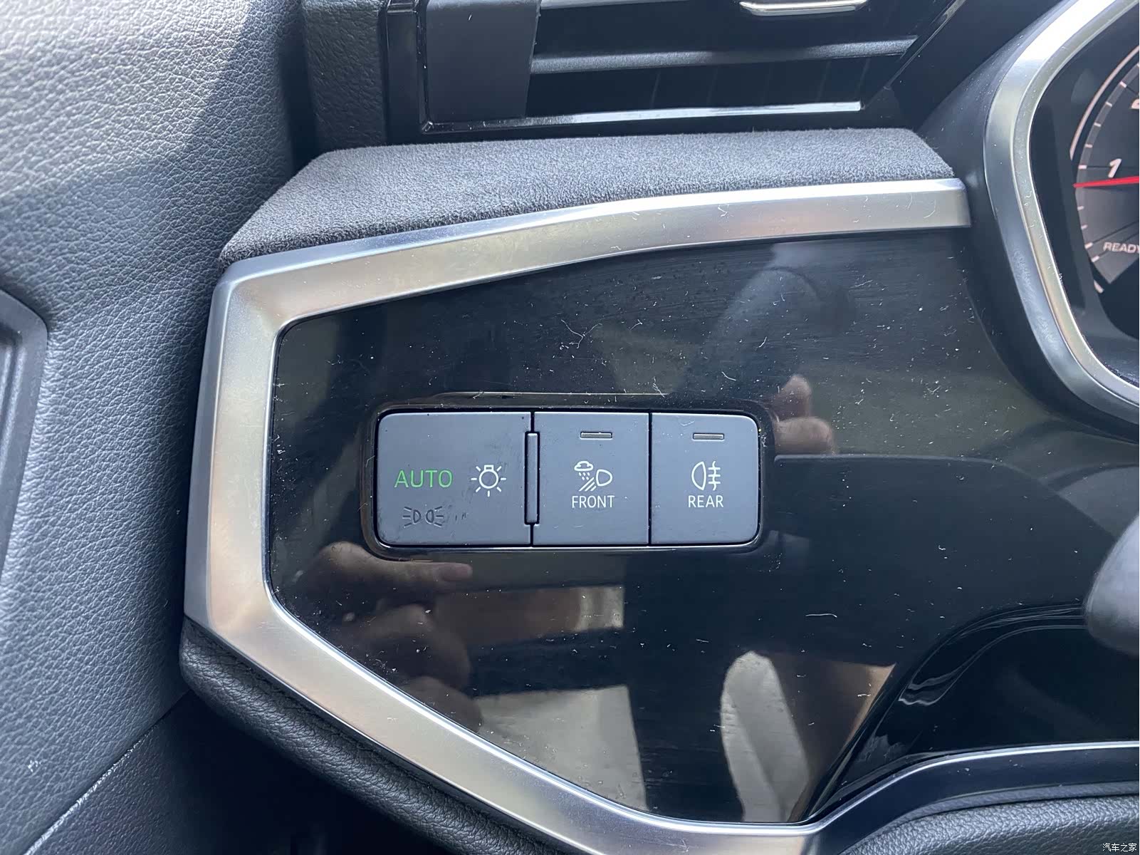 Audi Q3, 2022 12