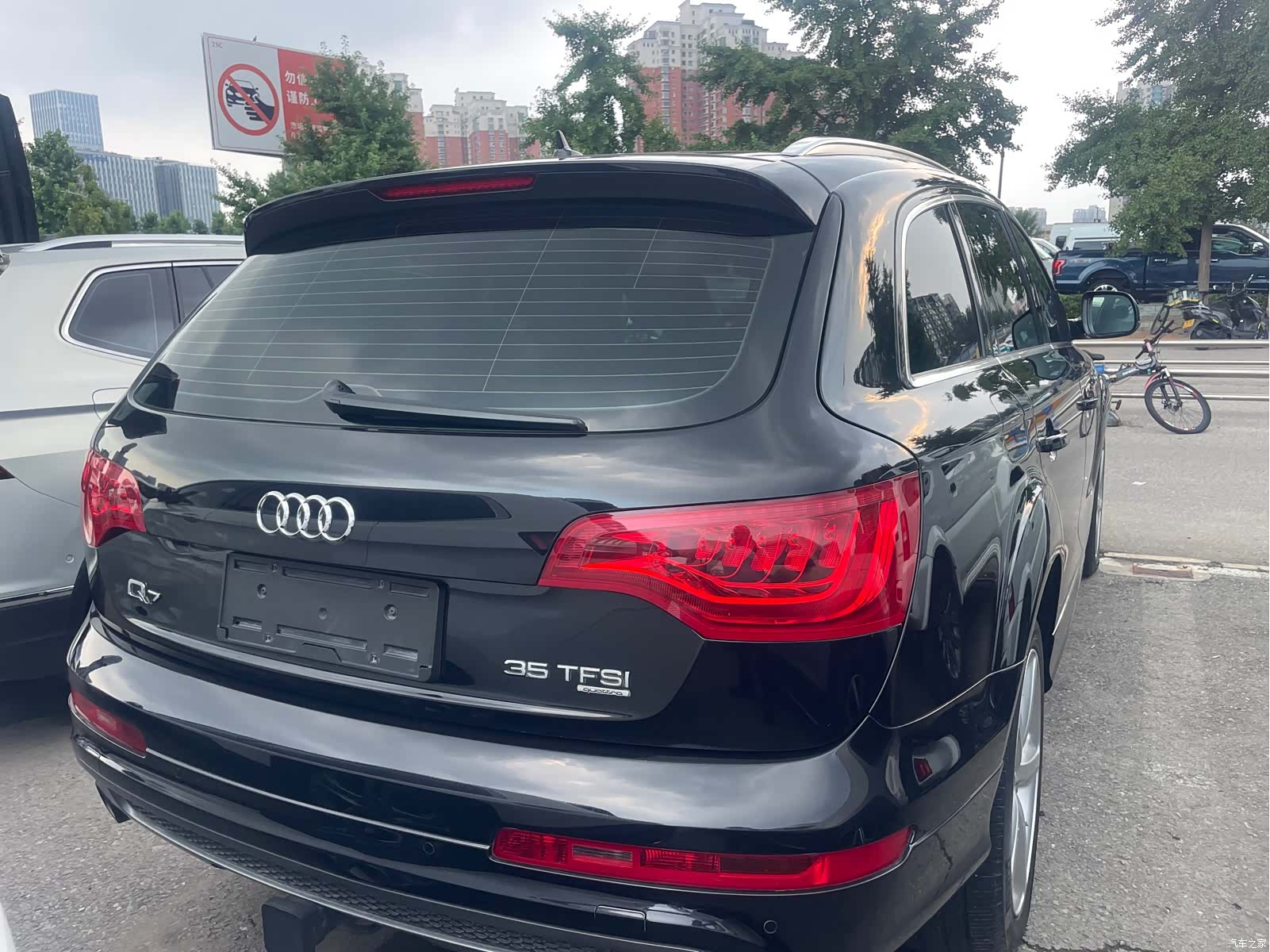 Audi Q7, 2013 4