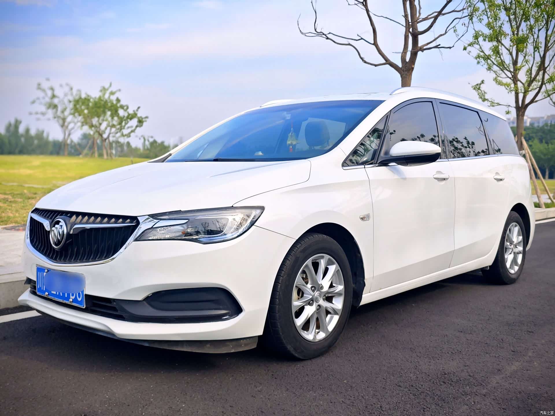Buick GL6, 2018 1