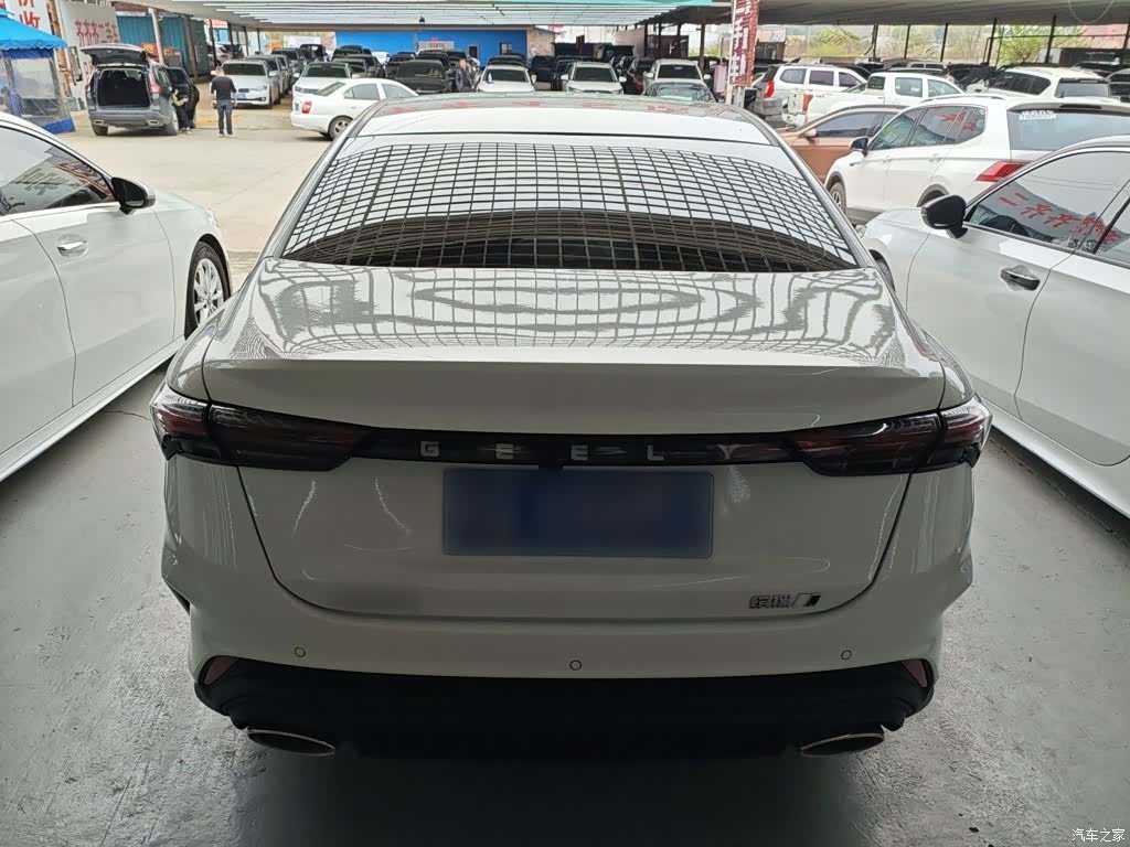 Geely Binray, 2023 4