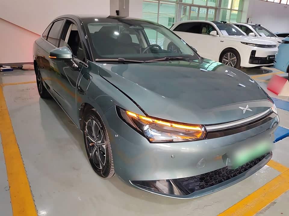 XPENG P5
