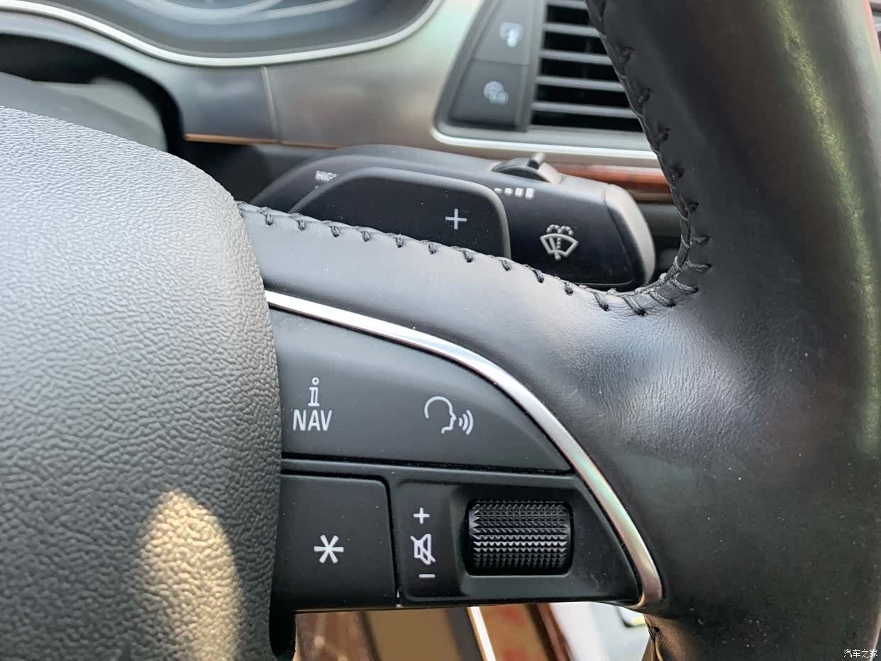 Audi A6L, 2016 14