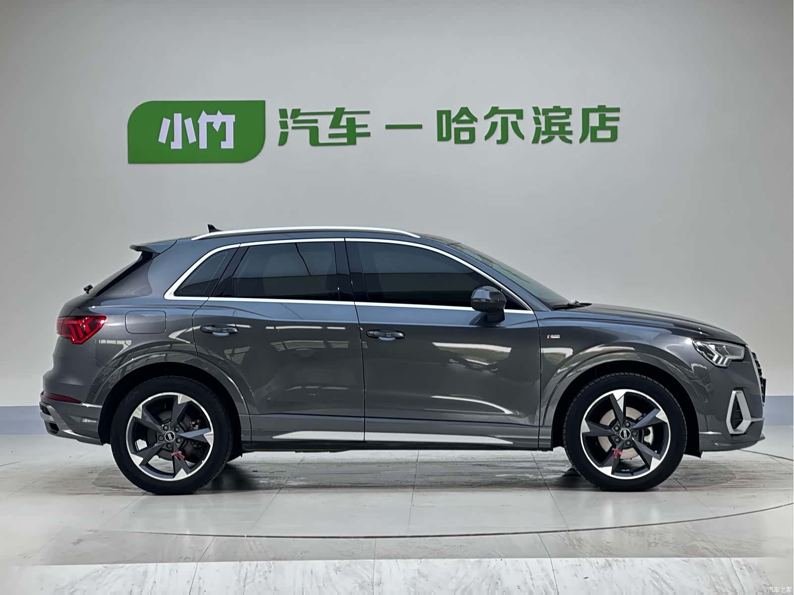 Audi Q3, 2022 3