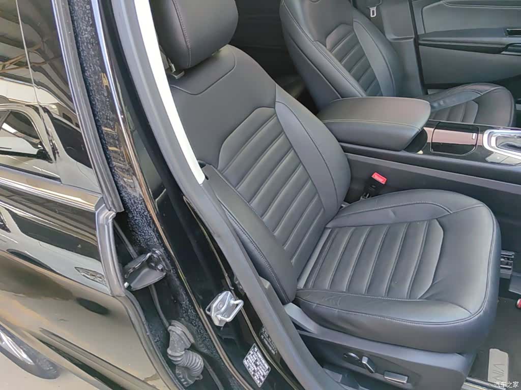 Ford Edge, 2018 25