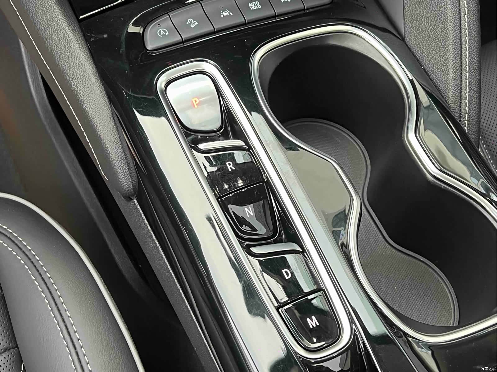 Buick Envision Plus, 2022 15