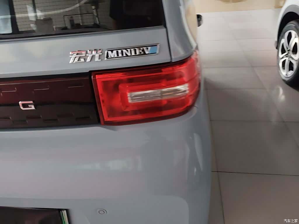 Wuling MINIEV, 2021 8