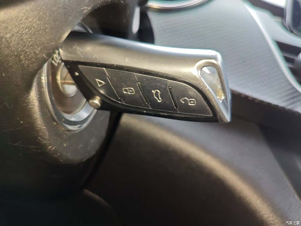 Wuling 730, 2019 17