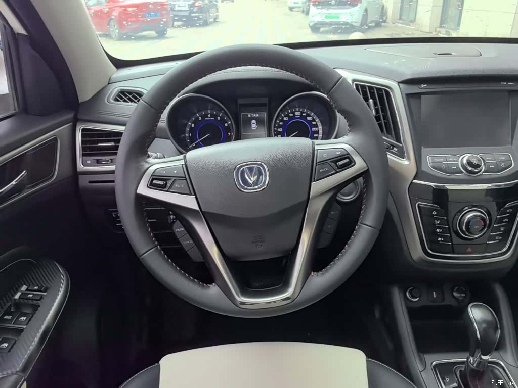 Changan CS35, 2018 11