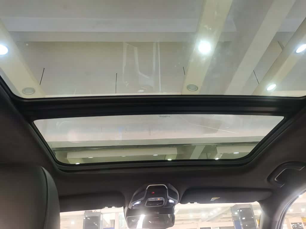 Geely Preface, 2024 14