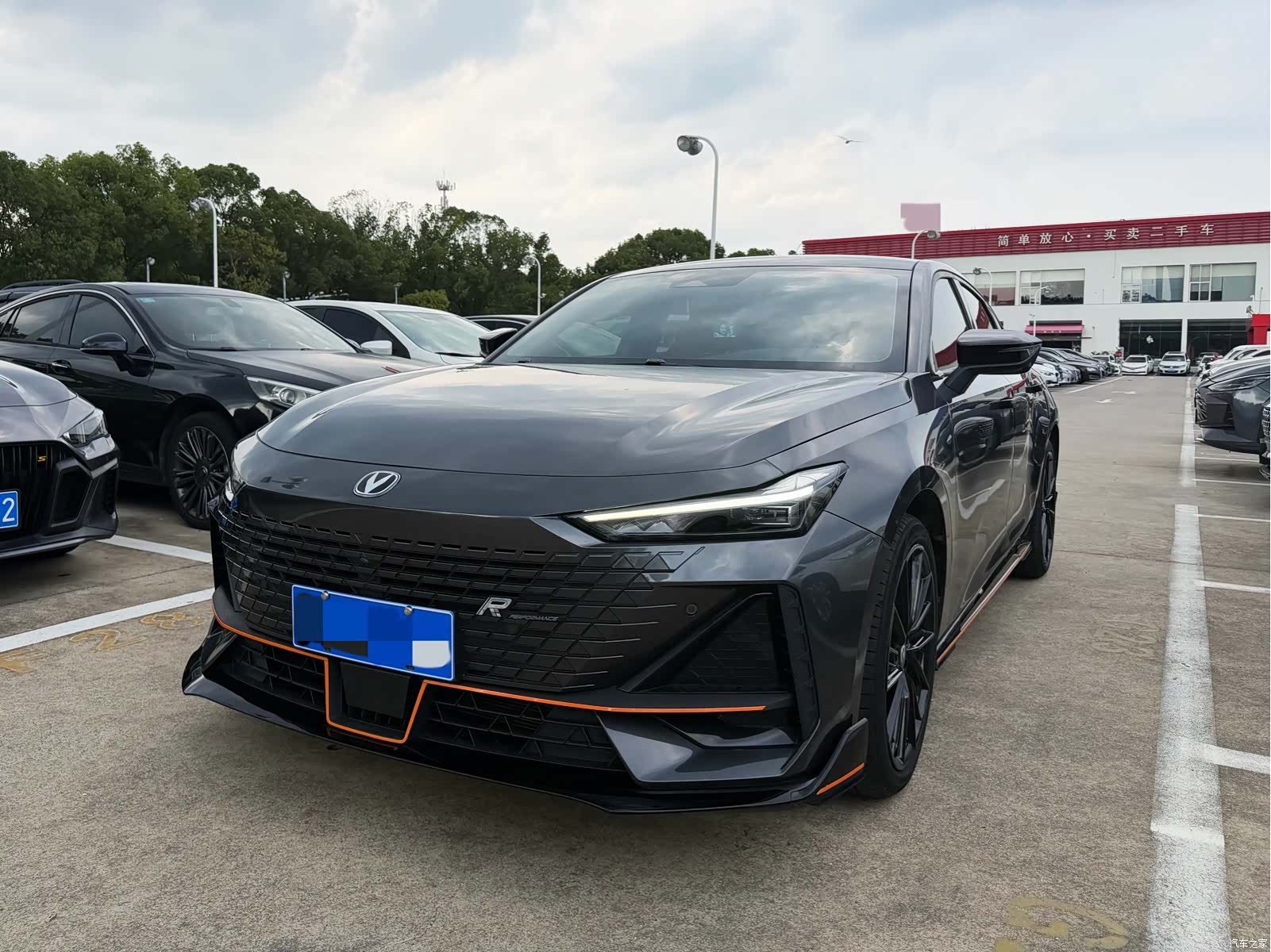 Changan UNI-V, 2023 1