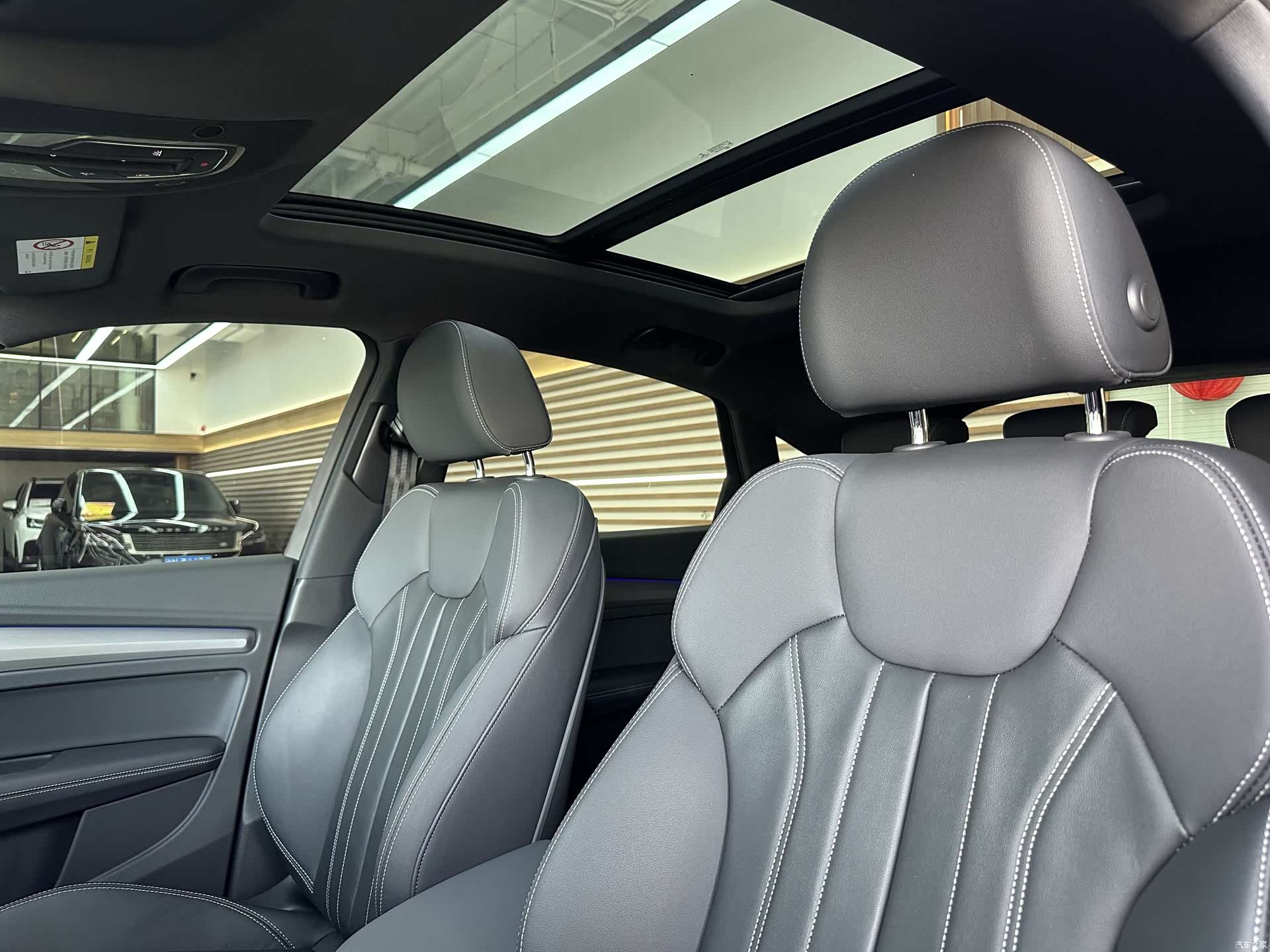Audi Q5L, 2022 11
