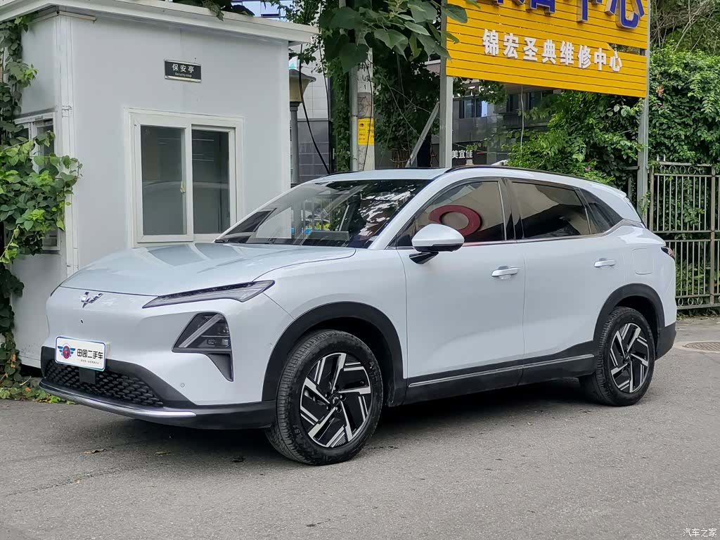 Wuling Starlight, 2025 1