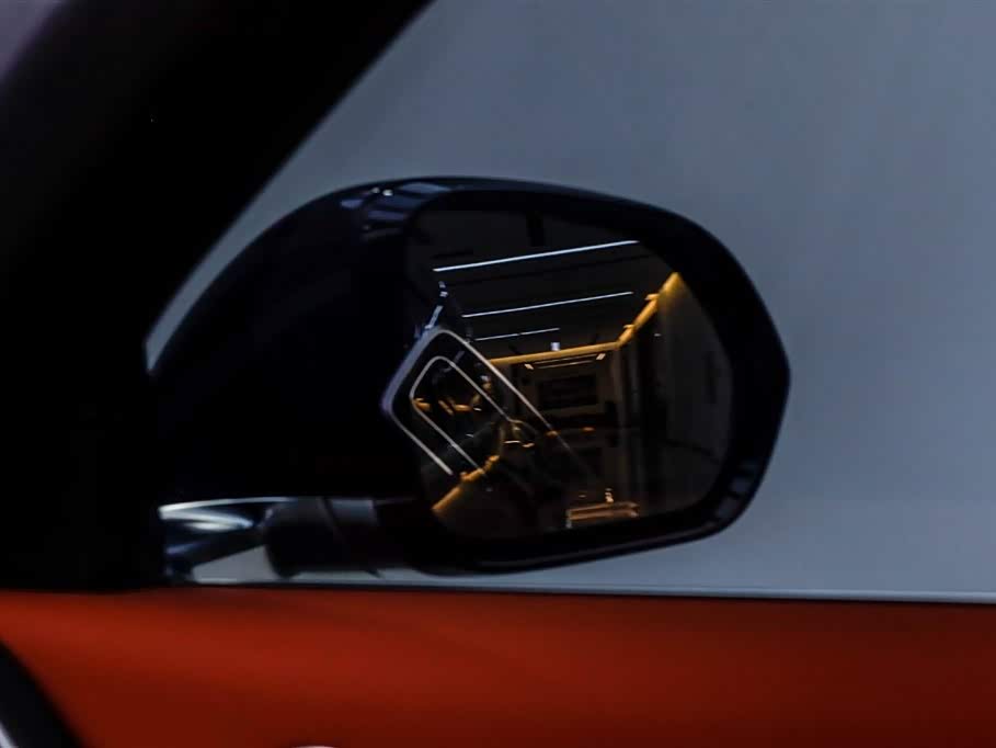 Li Auto Ideal L8