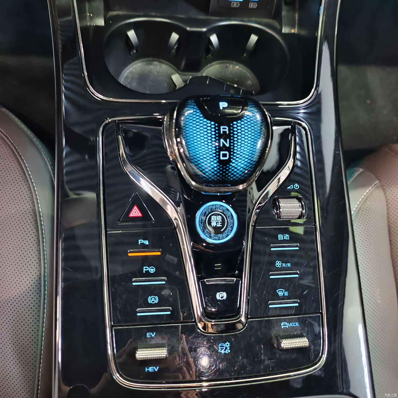 BYD Han, 2025 13