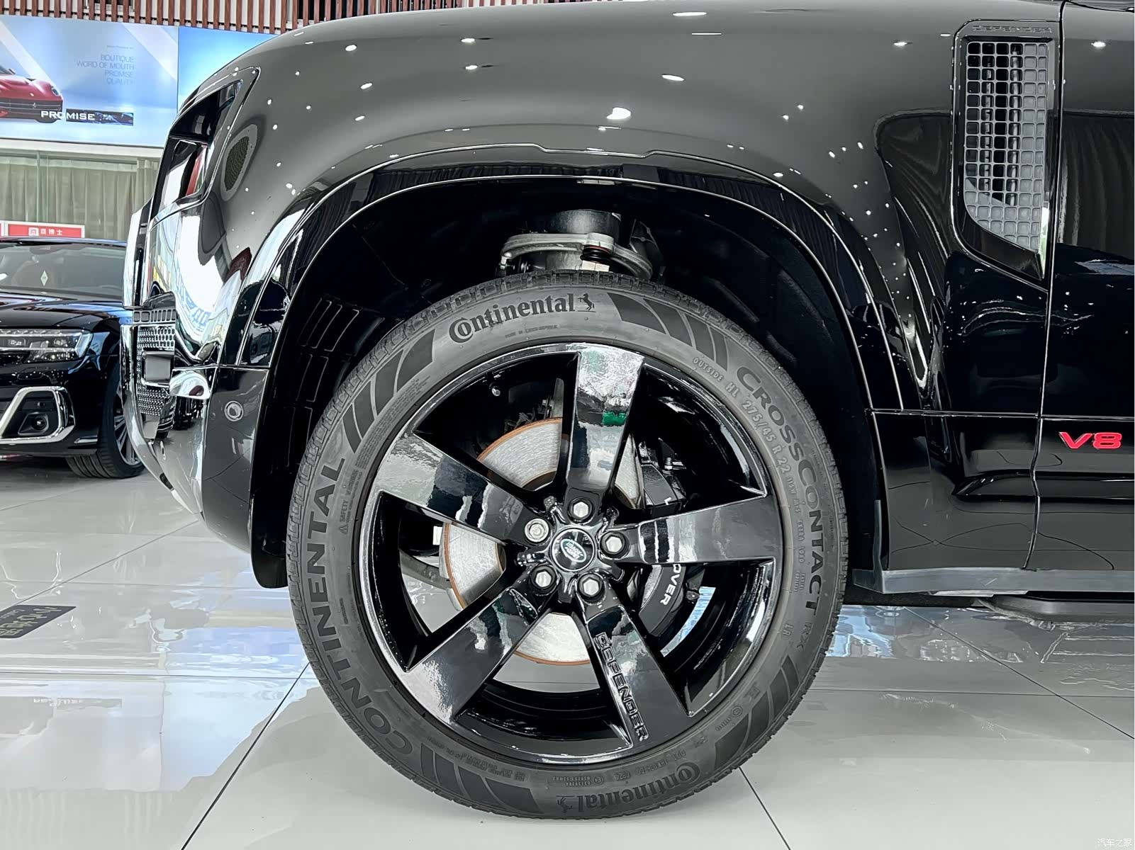 Land Rover Defender, 2024 26