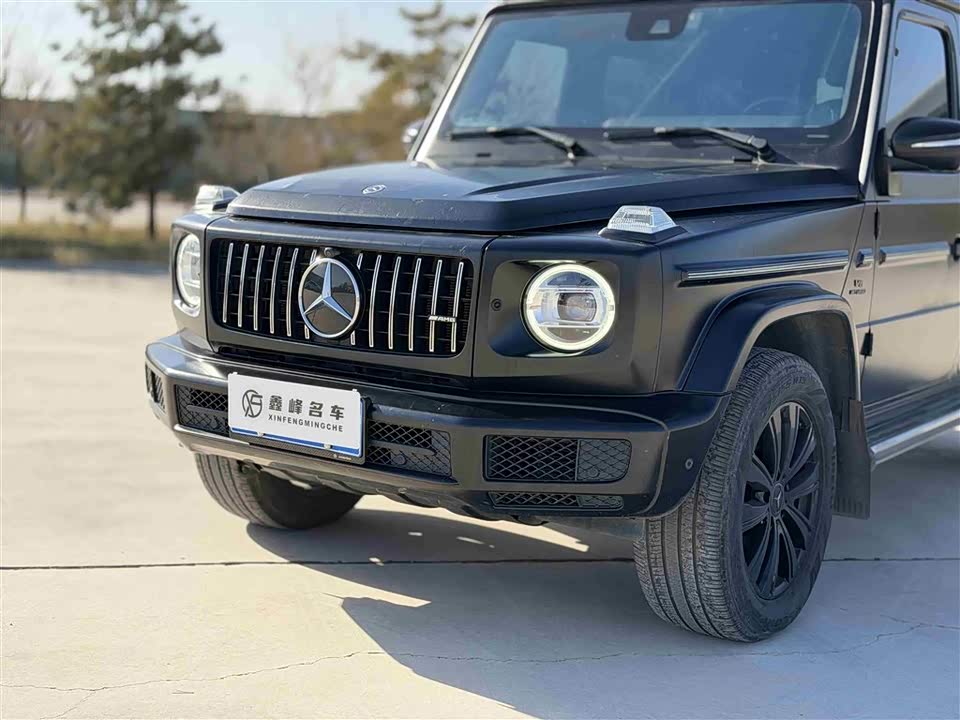 Mercedes-Benz G-class