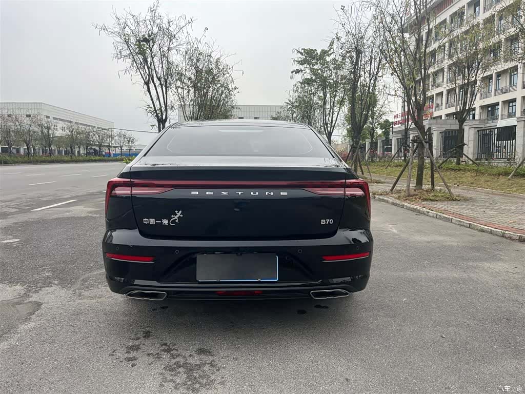 Bestune B70, 2023 все фото